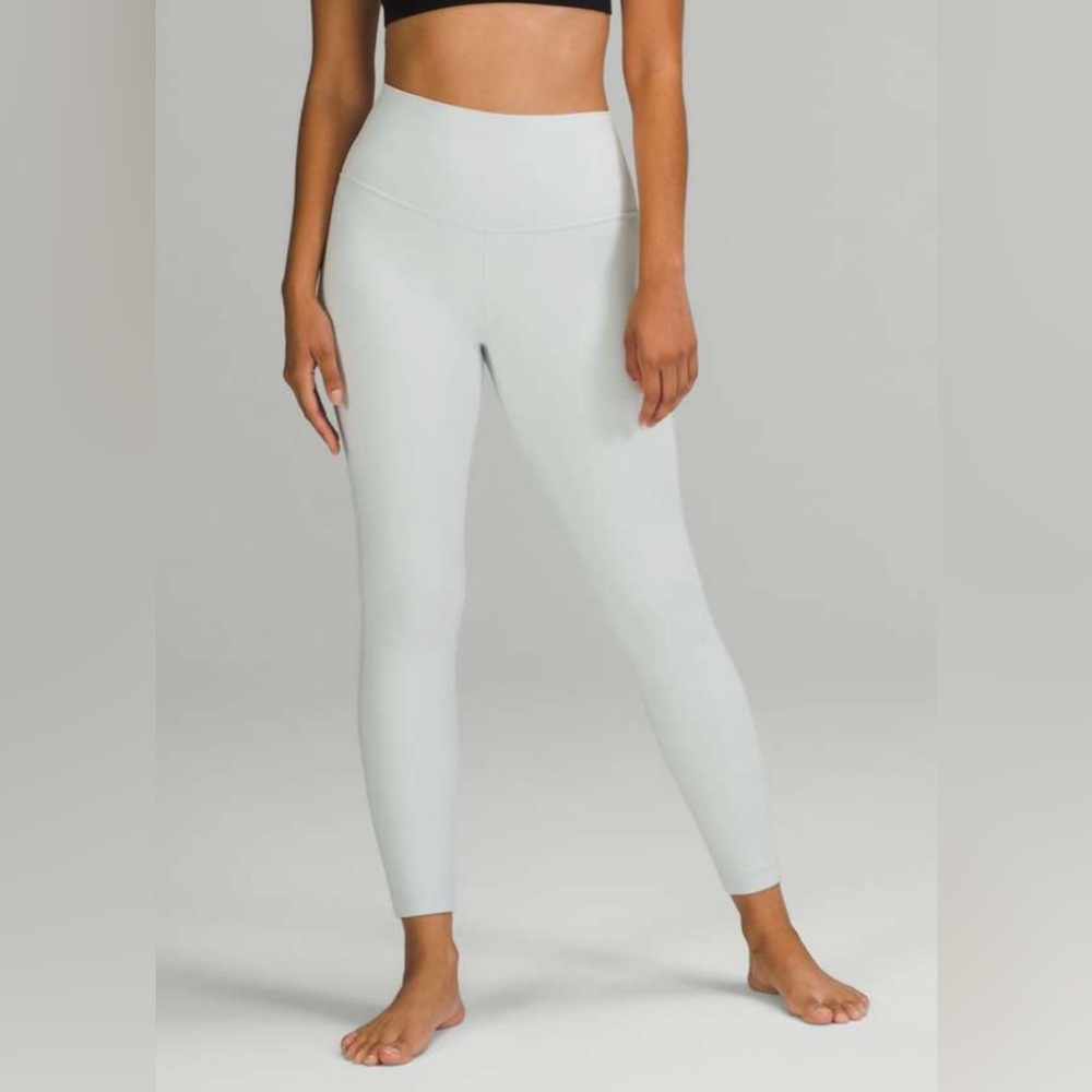 Lululemon leggings, Ocean Air, Size 10